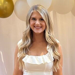 Meet your Posher, Josie